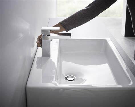 VERNIS SHAPE BASIN MIXER 100