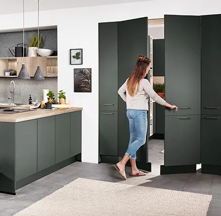 ACCESS DOOR UNIT