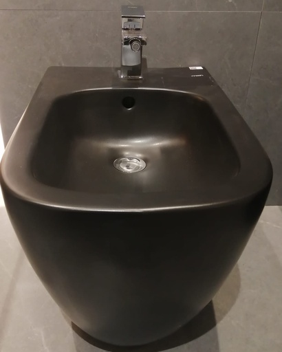 [27081009532] MAGNUS BIDET FLOOR STANDING MATT BLACK